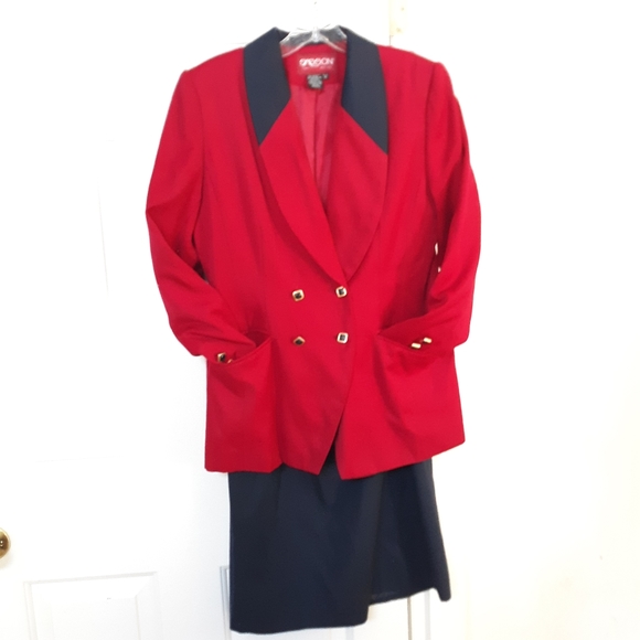 Cherry Red & Navy Suit Size 8 - Picture 2 of 8